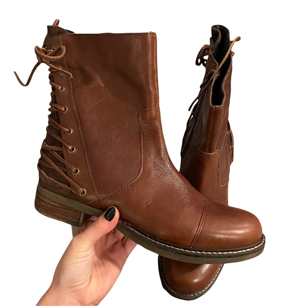 Rebels Lace-Up Back Low-Heeled Booties Brown Size 38 / US 8
